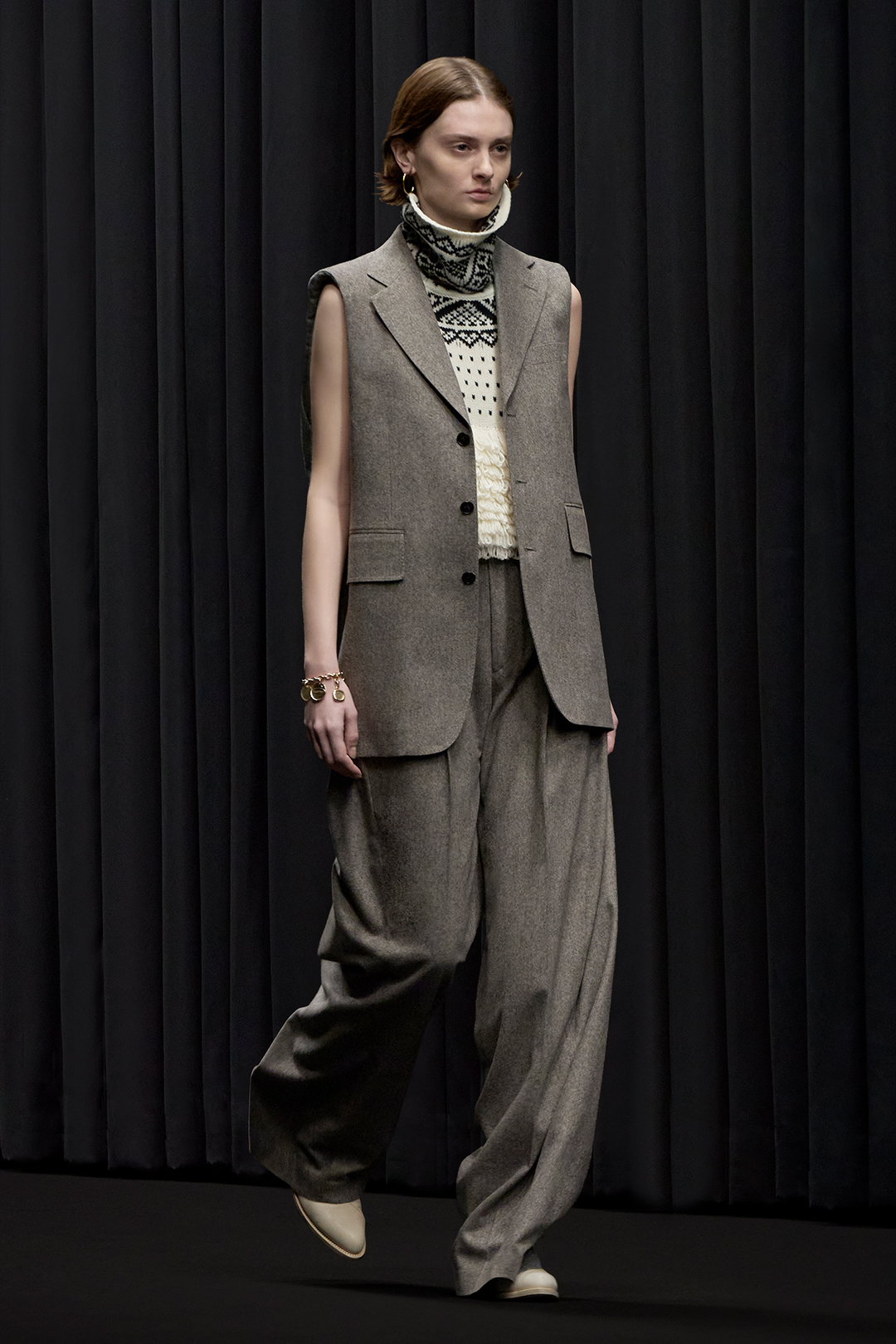 LOOK12
