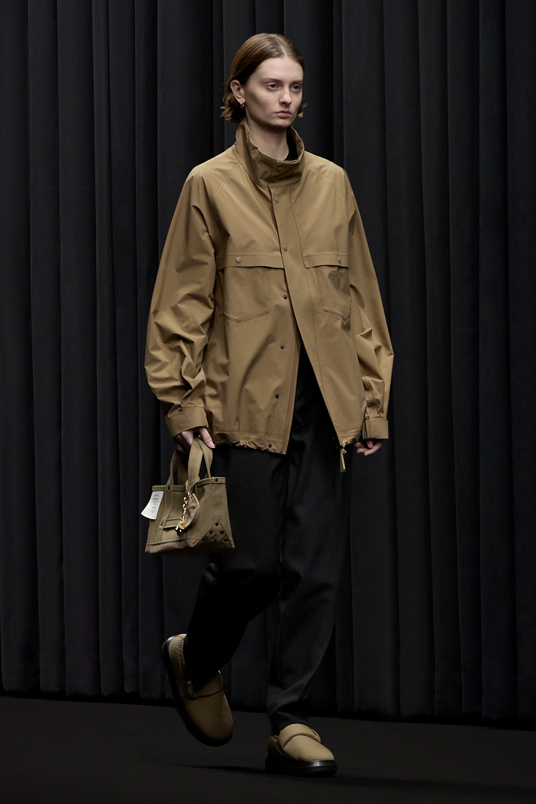 LOOK32