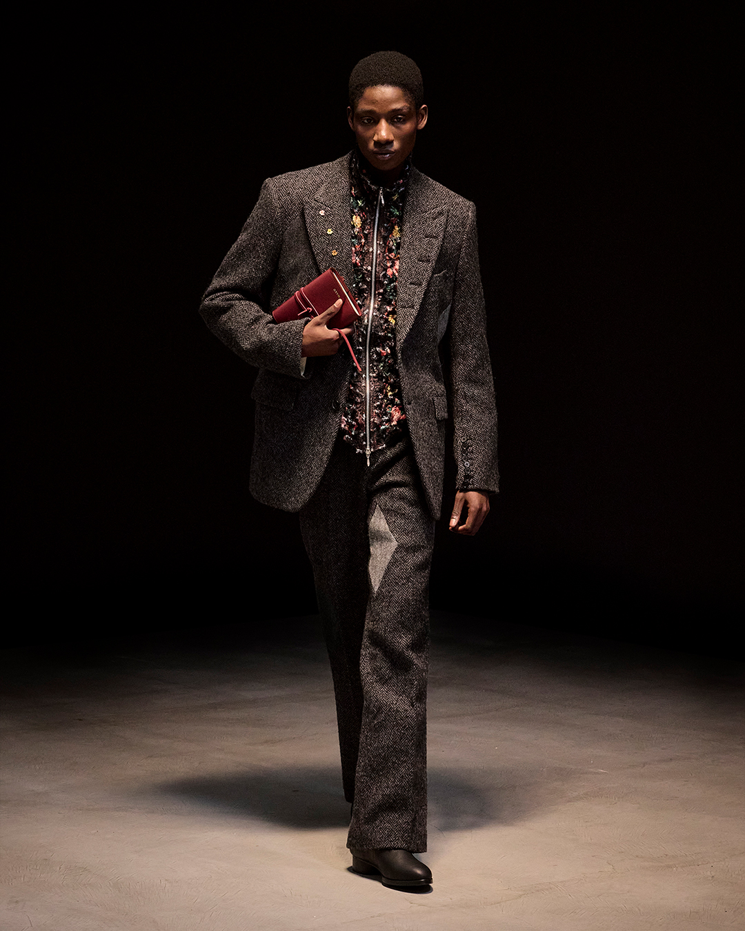 LOOK23