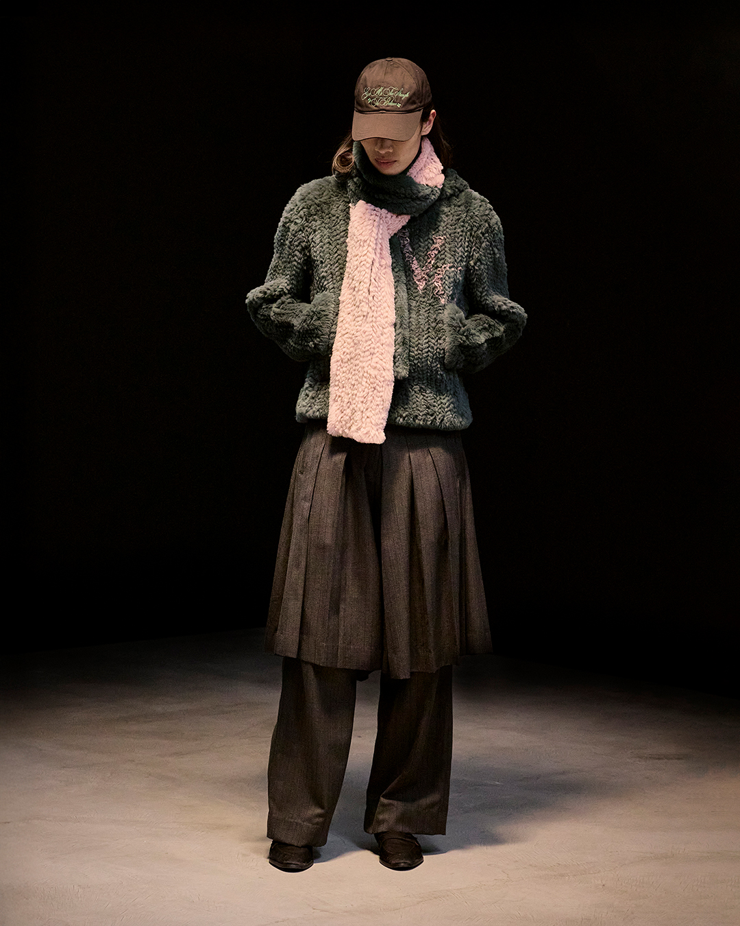LOOK16